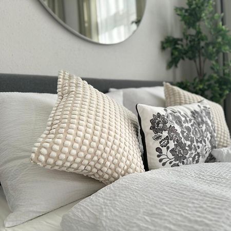 Spacious Apartment, 3 Min To U1 Reumannplatz Відень Екстер'єр фото