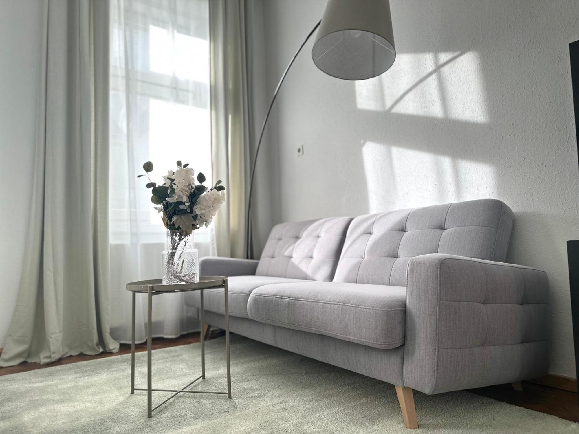 Spacious Apartment, 3 Min To U1 Reumannplatz Відень Екстер'єр фото