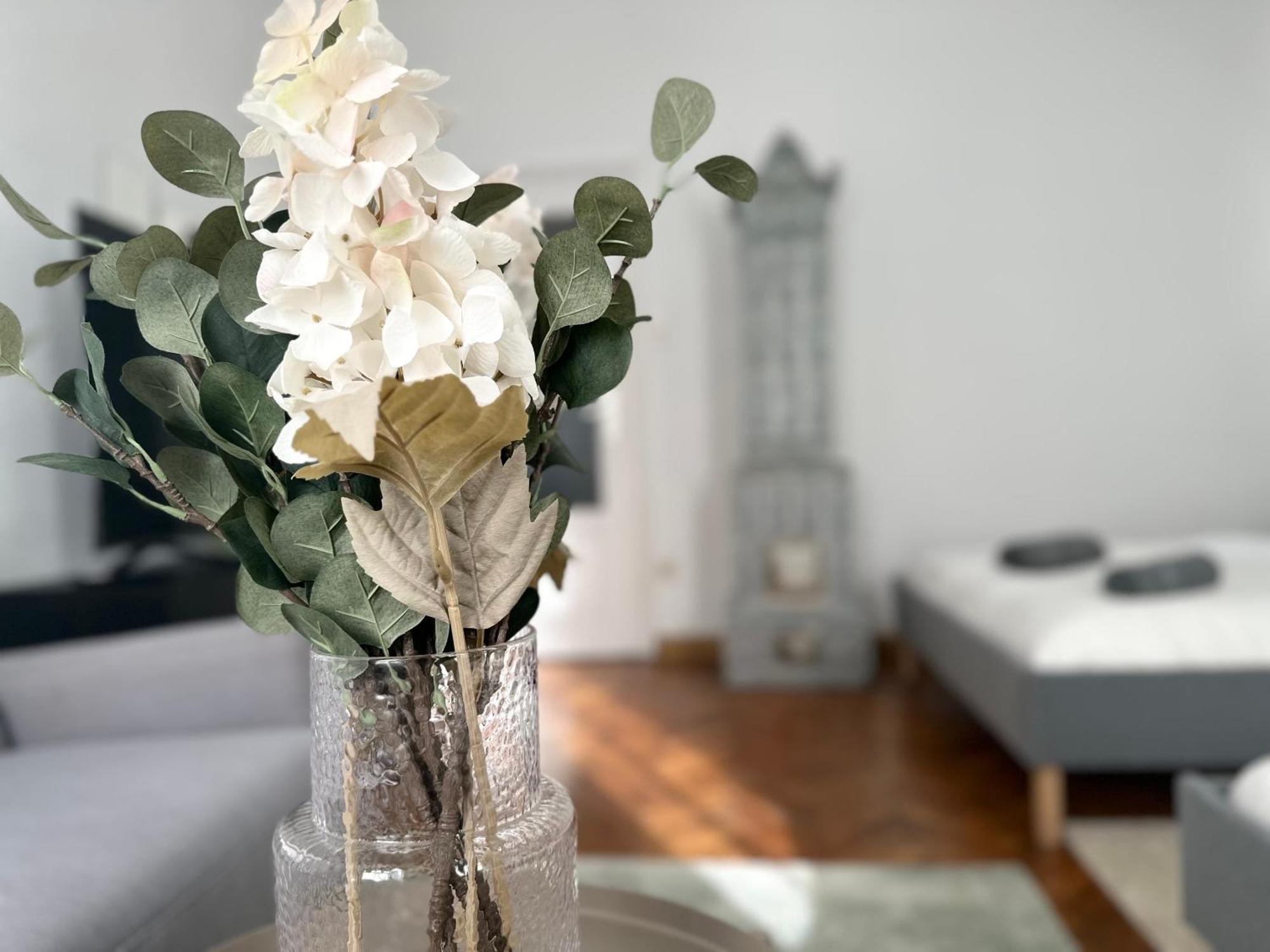 Spacious Apartment, 3 Min To U1 Reumannplatz Відень Екстер'єр фото